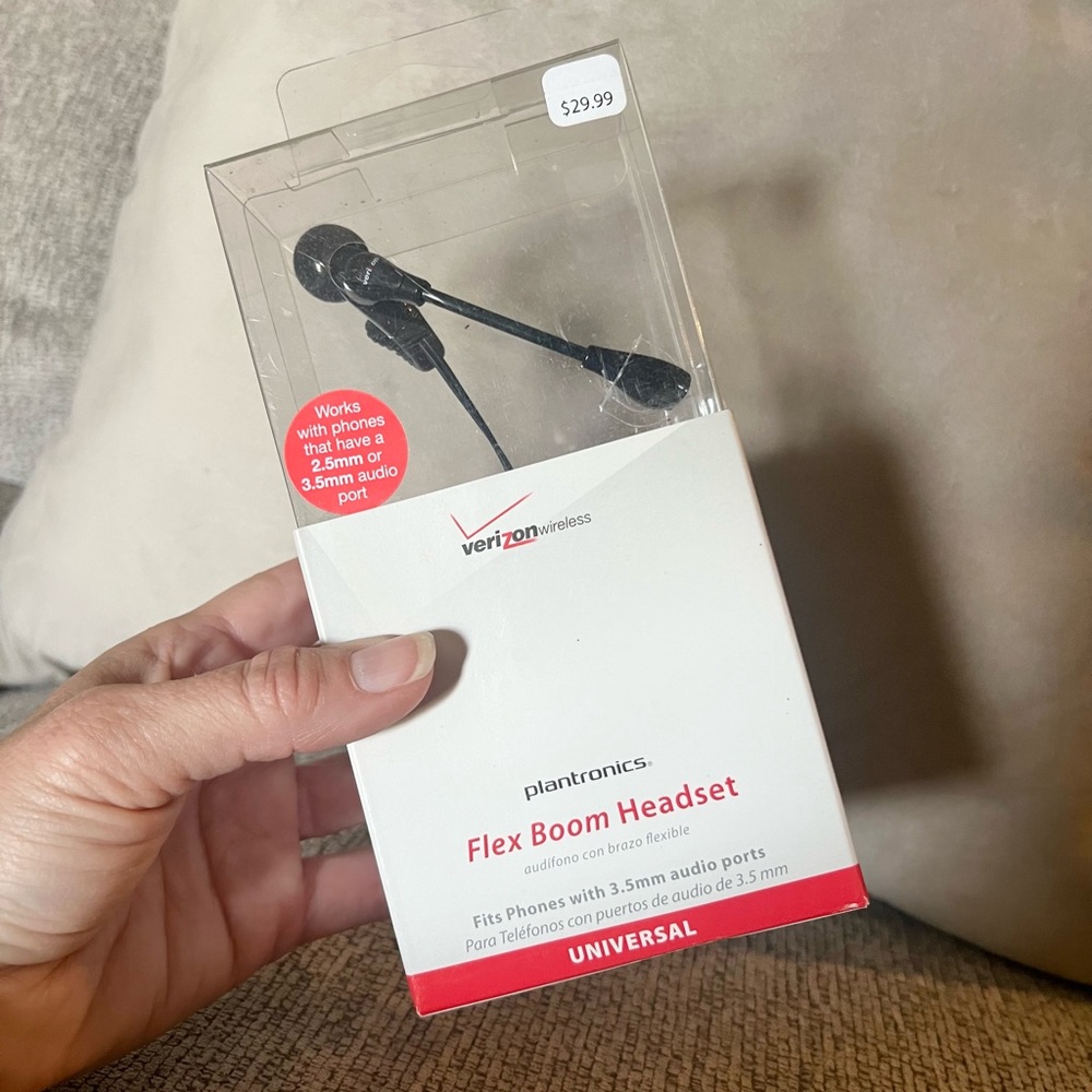 Verizon Plantronics Flex Boom Headset Universal 3.5mm 2.5mm Earhook NIB NEW